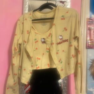 Hello kitty two piece top